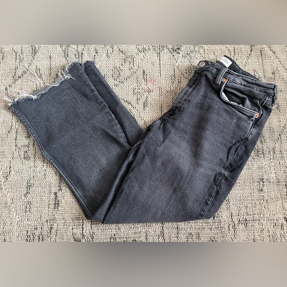 Zara Gray Kick Flare Cropped Jeans Size 8